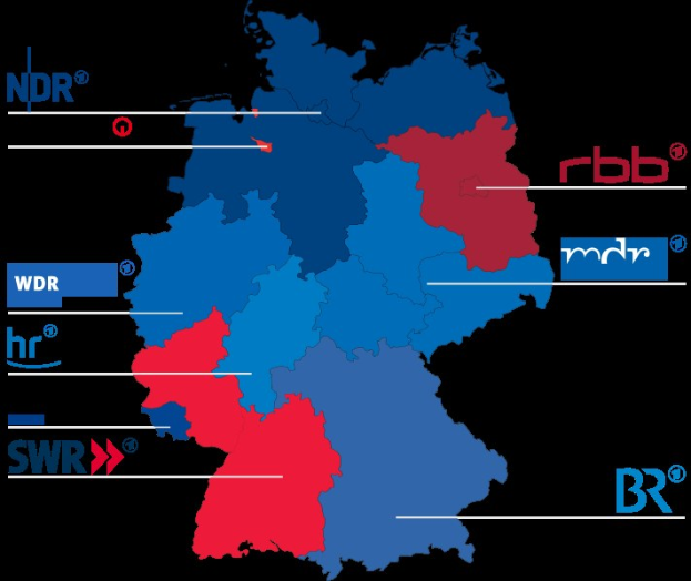 Karte von Deutschland mit Bundesländern in rot und blau, um die Ergebnisse der Wahl von 2016 anzuzeigen, einschließlich der Namen der Kandidaten und des Wahltermins.